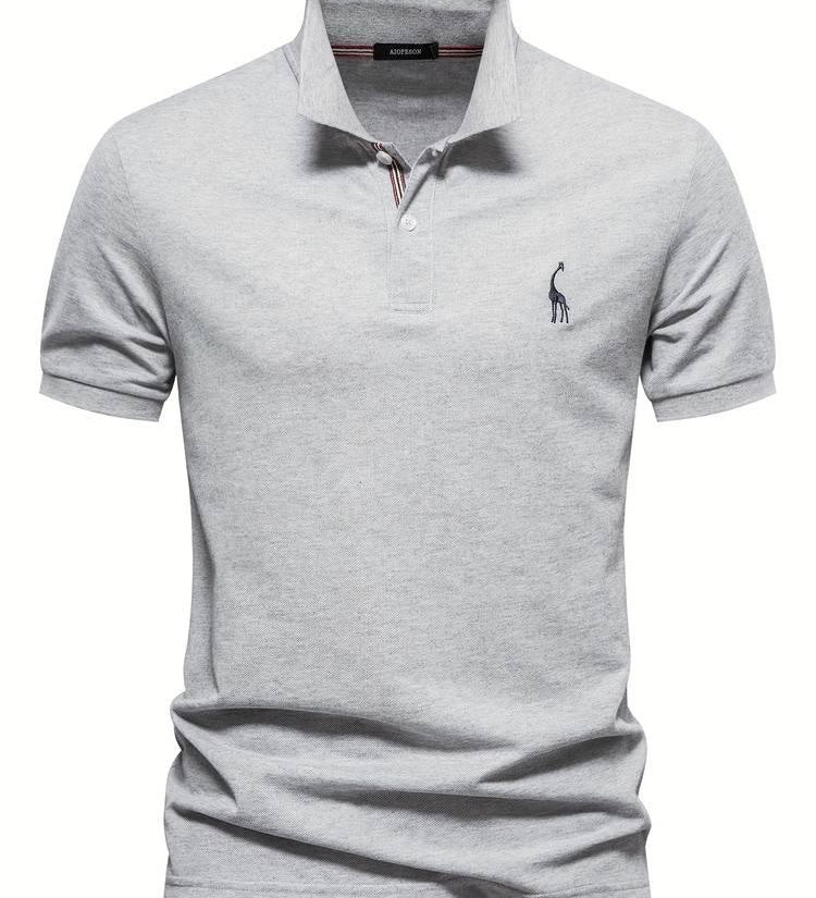 Casual sports polo shirt in light gray, ribbed collar and 3-button placket, small chest logo