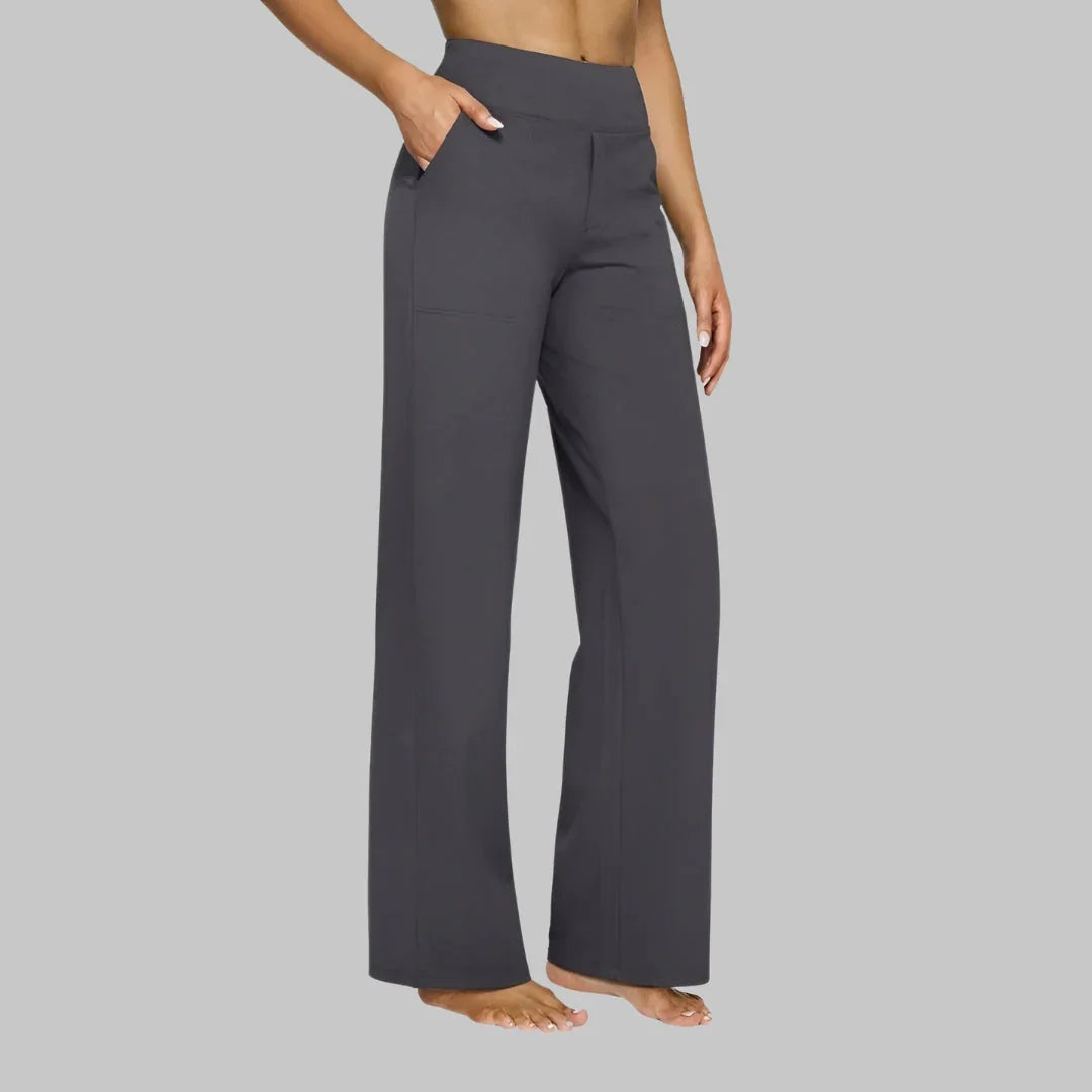 Black wide-leg pants with high-rise waist and side pockets, relaxed straight fit.