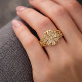 Jeanne | Exotic Gold Ring with Zirconia Flower