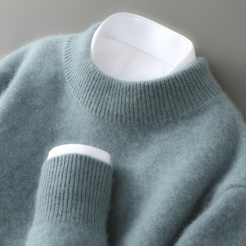 Elegant light blue cashmere sweater with crew neck and ribbed cuffs