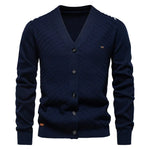 Men's knitted vest in navy with V-neck and dark button-front closure