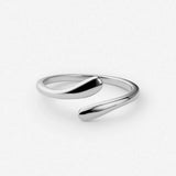 Silver open band ring with smooth twisted design and dark center insert